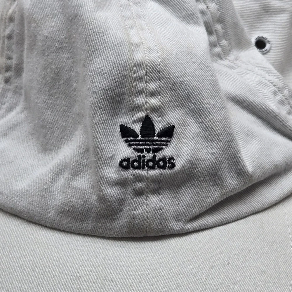 Adidas Women Baseball Cap ONE SIZE White Curved Buckle